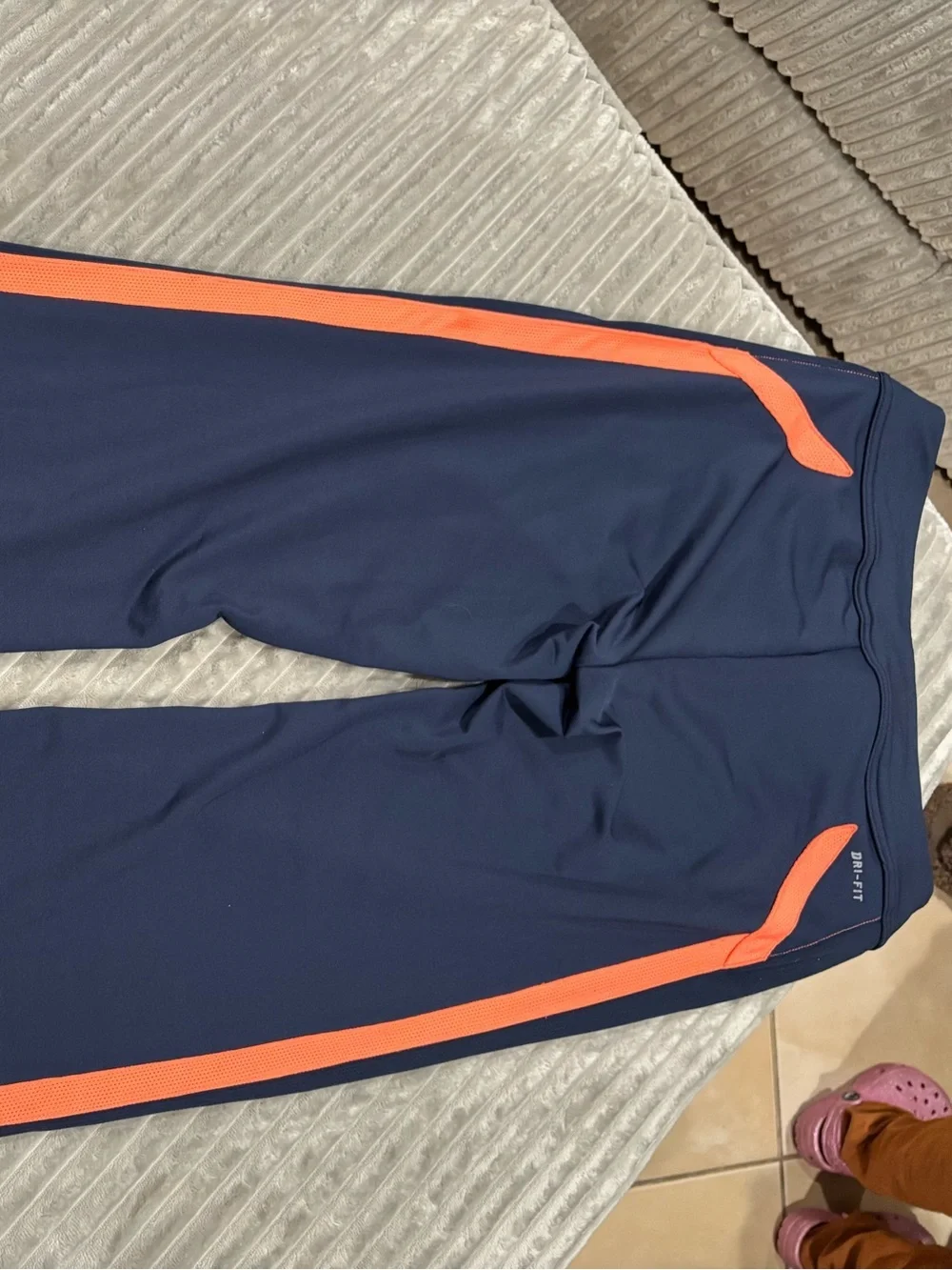 Nike Men's Dark Blue Athletic Joggers
